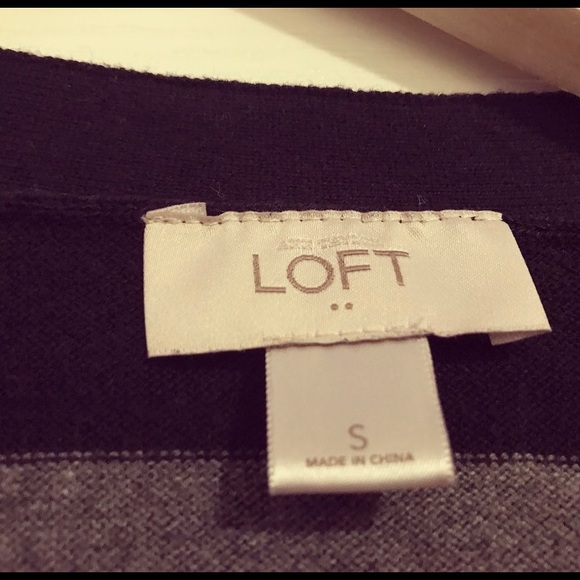 Ann Taylor Loft Cardigan With Pockets - Picture 4 of 5